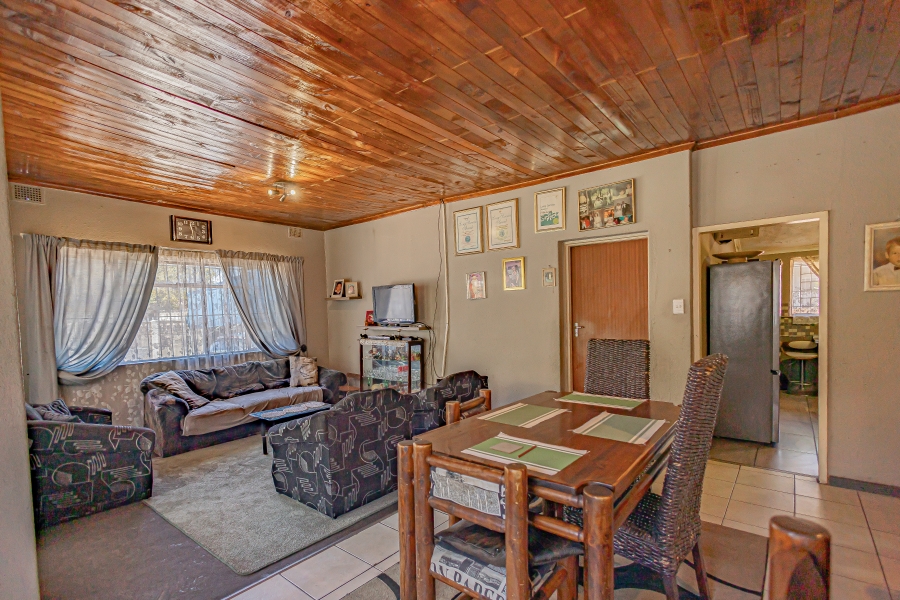 4 Bedroom Property for Sale in Belmont Park Western Cape